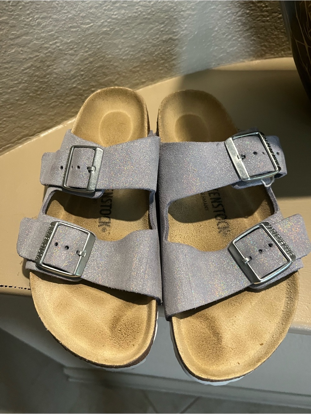 Birkenstock Womens Double-Buckle Sparkle Sandals - silver glitter